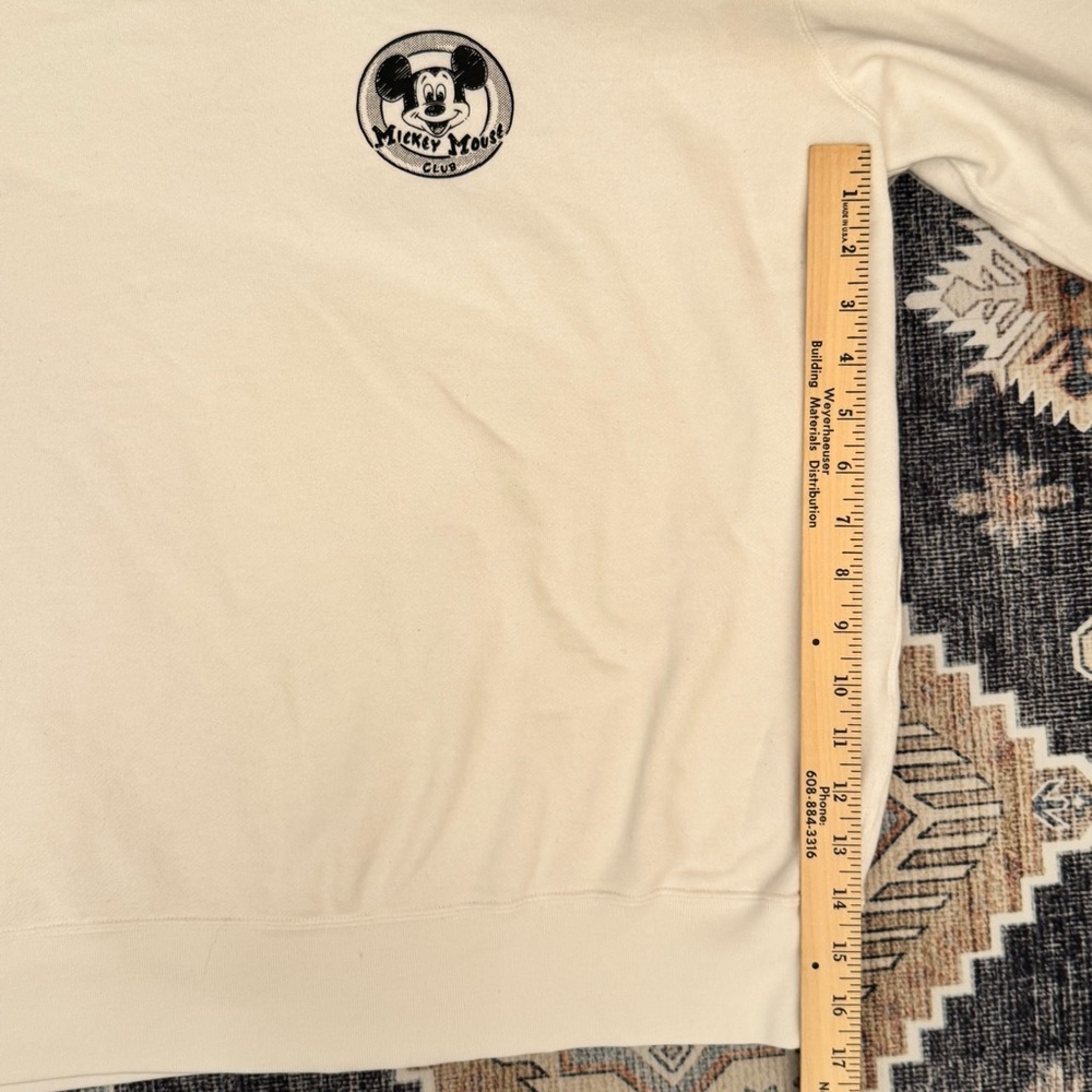 Disney X Uniqlo X Joshua Vides Women’s Mickey Mouse Club White Crewneck Size XL - Picture 12 of 13